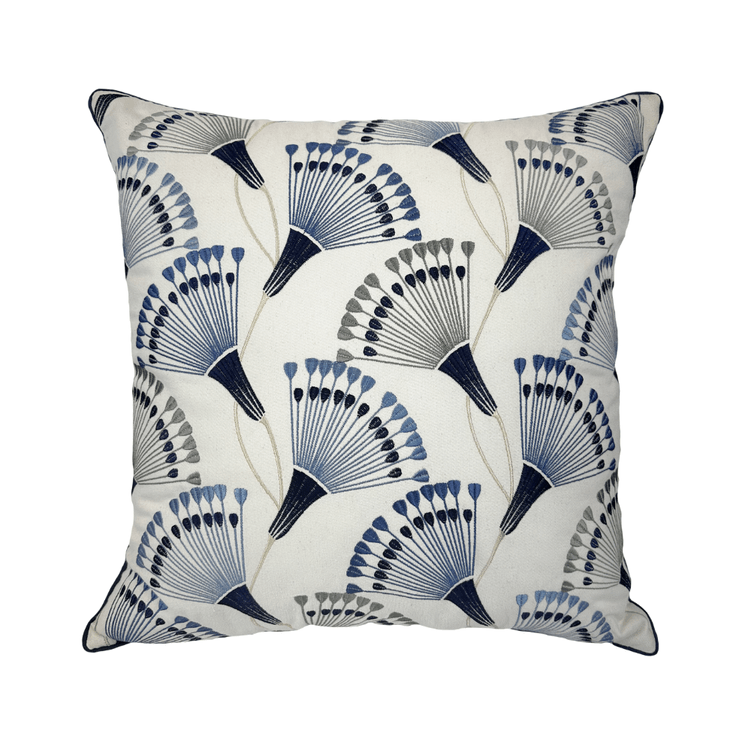 Almofada De Sarja Cru Bordado Azul Com Cordao 52X52cm - Decortextil Almofada De Sarja Cru Bordado Azul Com Cordao 52X52cm - Decortextil